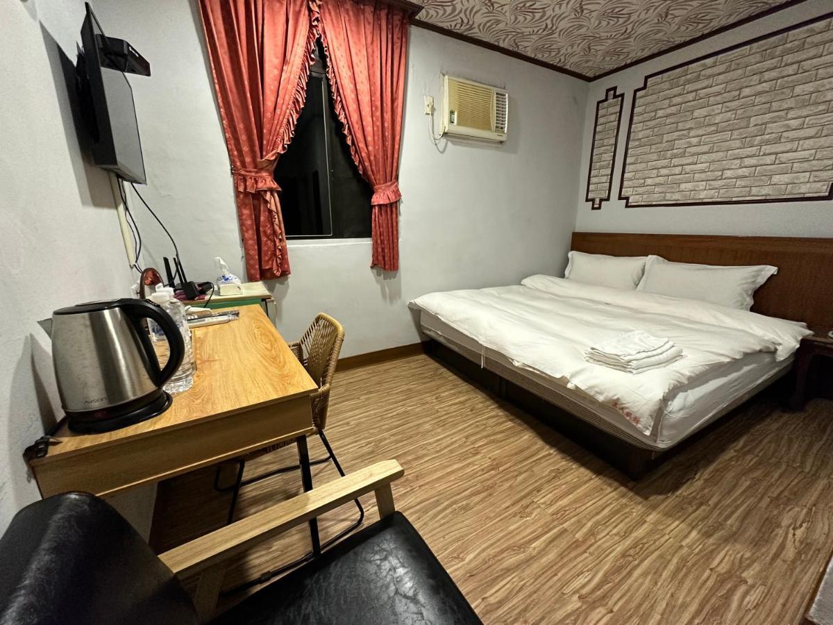 Ming Ren Hotspring Hotel Джиаоси Екстериор снимка